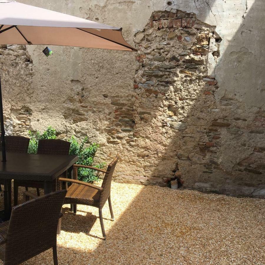 Tuscany House Of Artist Montignoso Bagian luar foto